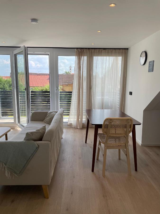 Roemer Apartment Und Zimmer Turkheim Esterno foto
