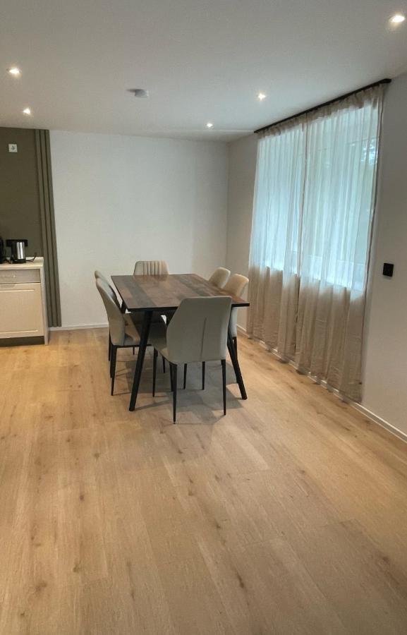 Roemer Apartment Und Zimmer Turkheim Esterno foto